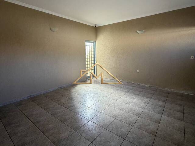 #316 - Casa para Venda em Franca - SP - 2